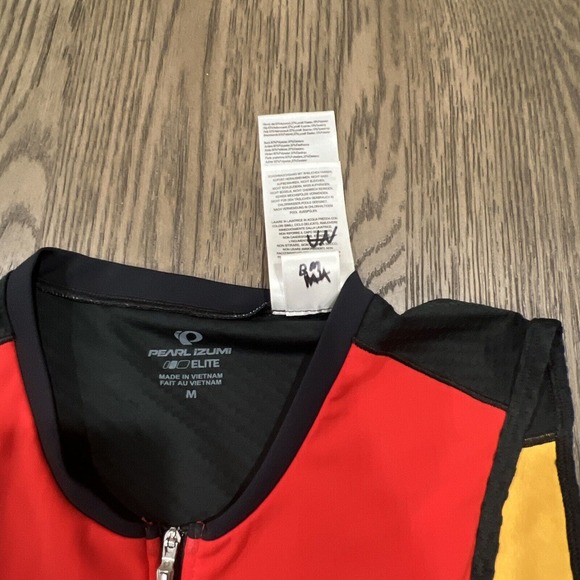 Pearl Izumi Select Cycling Sleeveless Top Size Medium - Picture 8 of 9